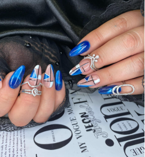 Diseño de uñas elegante Conchalí