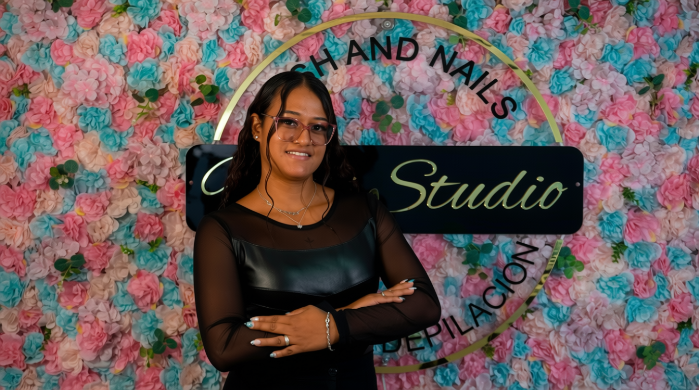 Kathy - Recepcionista